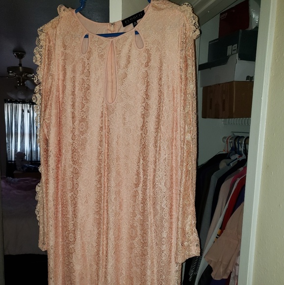 Dress - Picture 2 of 2